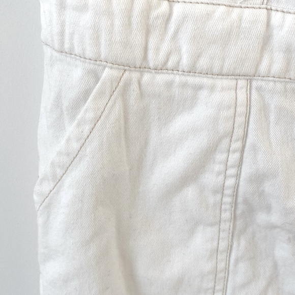 ☀️ White Ruffle Denim Mini Dress - Size L  🌸 - Picture 7 of 9